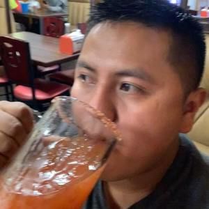 Meet your Posher, Felix